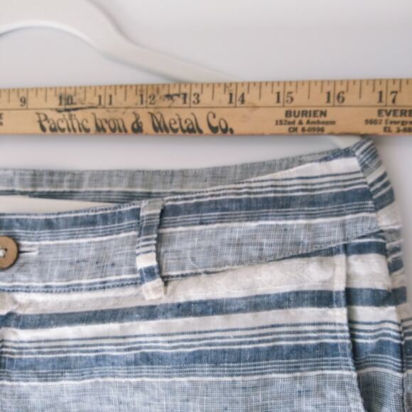 Artisan NY Womens 10 100% Linen Shorts Blue Stripe Lace Coastal Beachy Vacation - Picture 9 of 12